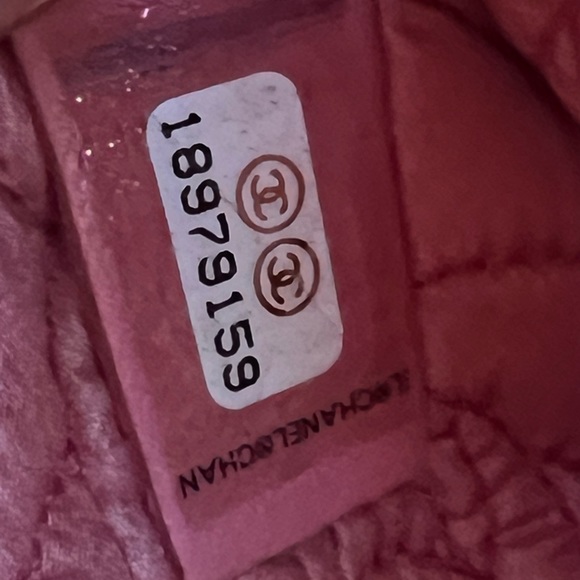 Chanel Aby Camelia Quilted Min Pochette Wristlet - Picture 11 of 16